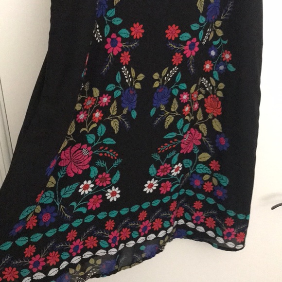 Xhilaration floral dress - Picture 3 of 5